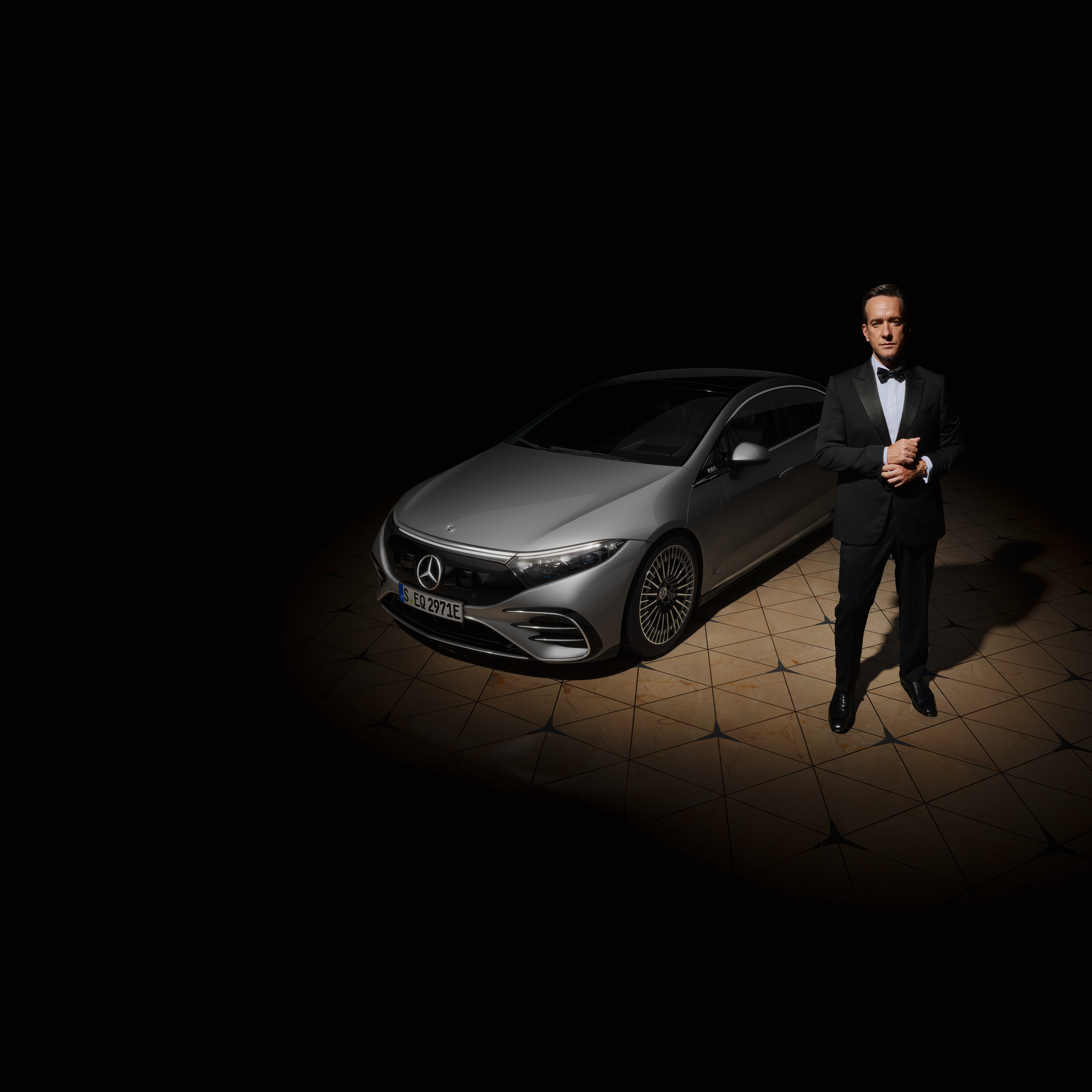Lead in Intelligence | Mercedes-Benz Lead in Intelligence by Mercedes-Benz.