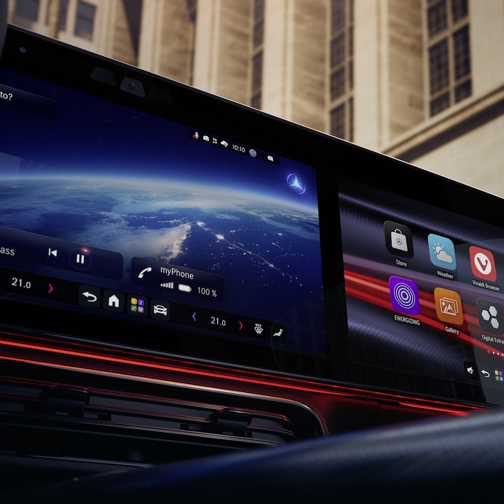 The MBUX Superscreen with MBUX Virtual Assistant in the Mercedes-Benz CLA C174.