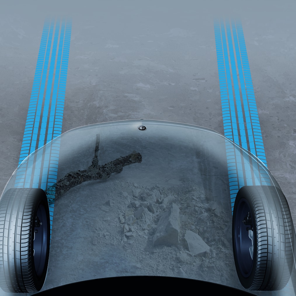 A virtual front view displays the area ahead when off-road, helping safe manoeuvring around obstacles even on rough terrain.