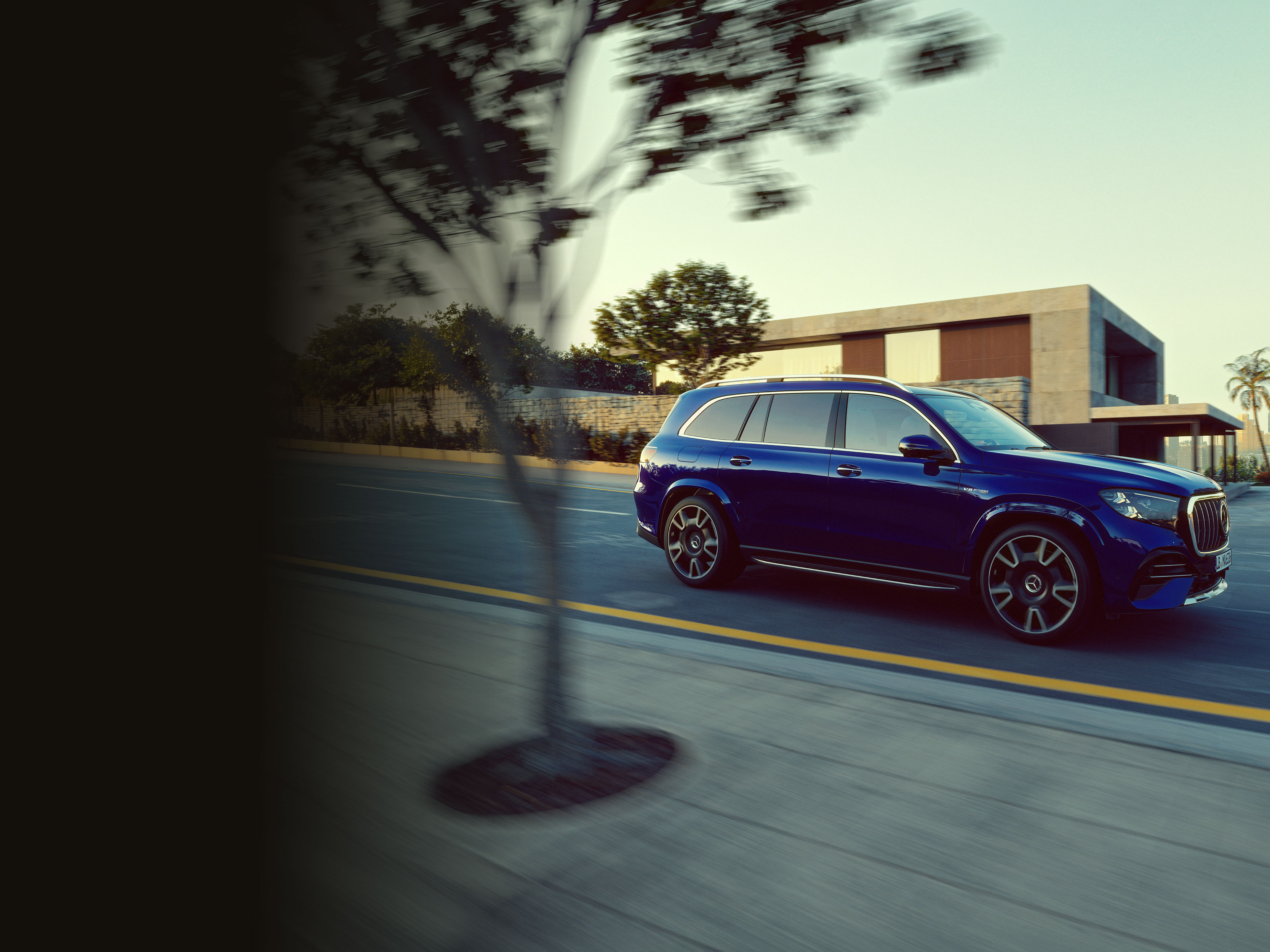 Exterior | GLS | Mercedes-AMG The exterior of the new Mercedes-AMG GLS 63 4MATIC+.
