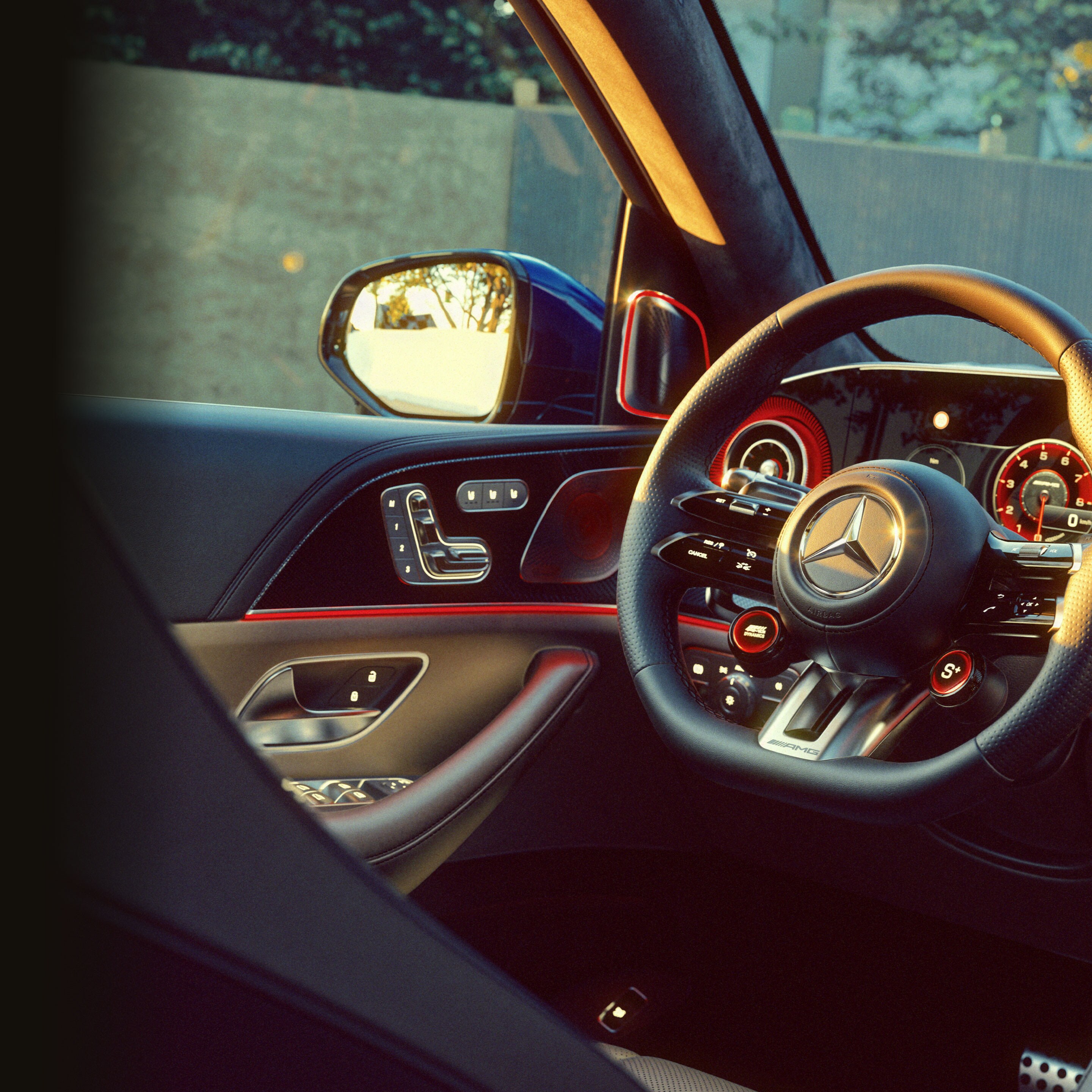 The interior of the Mercedes-AMG GLS 63 4MATIC+.