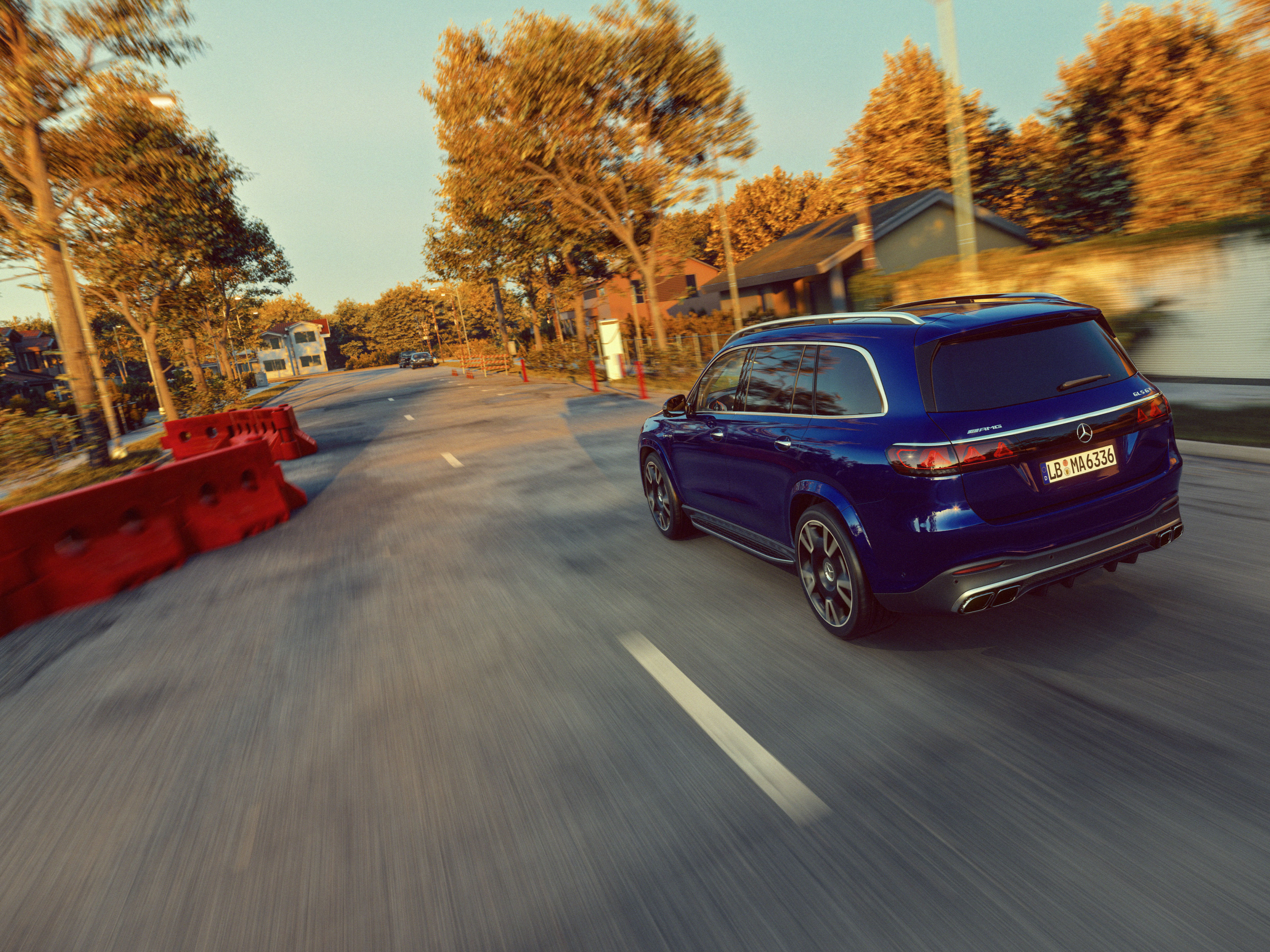 Performance | GLS | Mercedes-AMG The performance of the new Mercedes-AMG GLS 63 4MATIC+.
