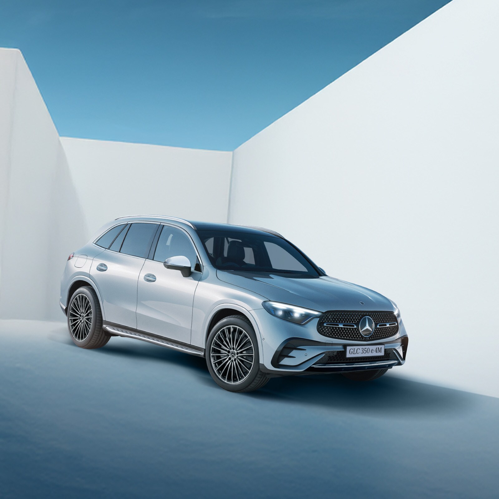 Make your move. - GLC 350 e