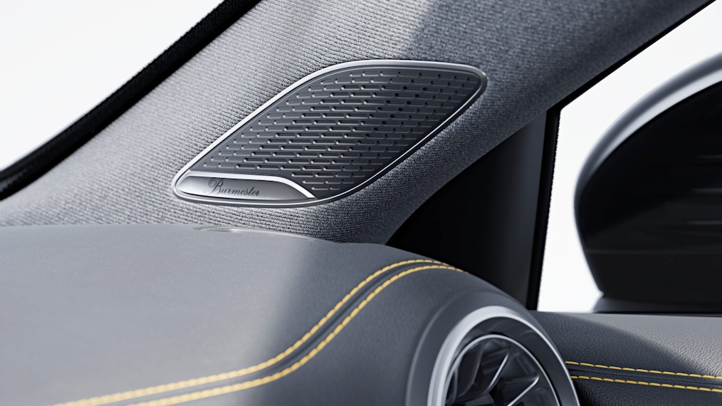 Digital Extra: The Mercedes-Benz Pre-Installation for MBUX Entertainment 