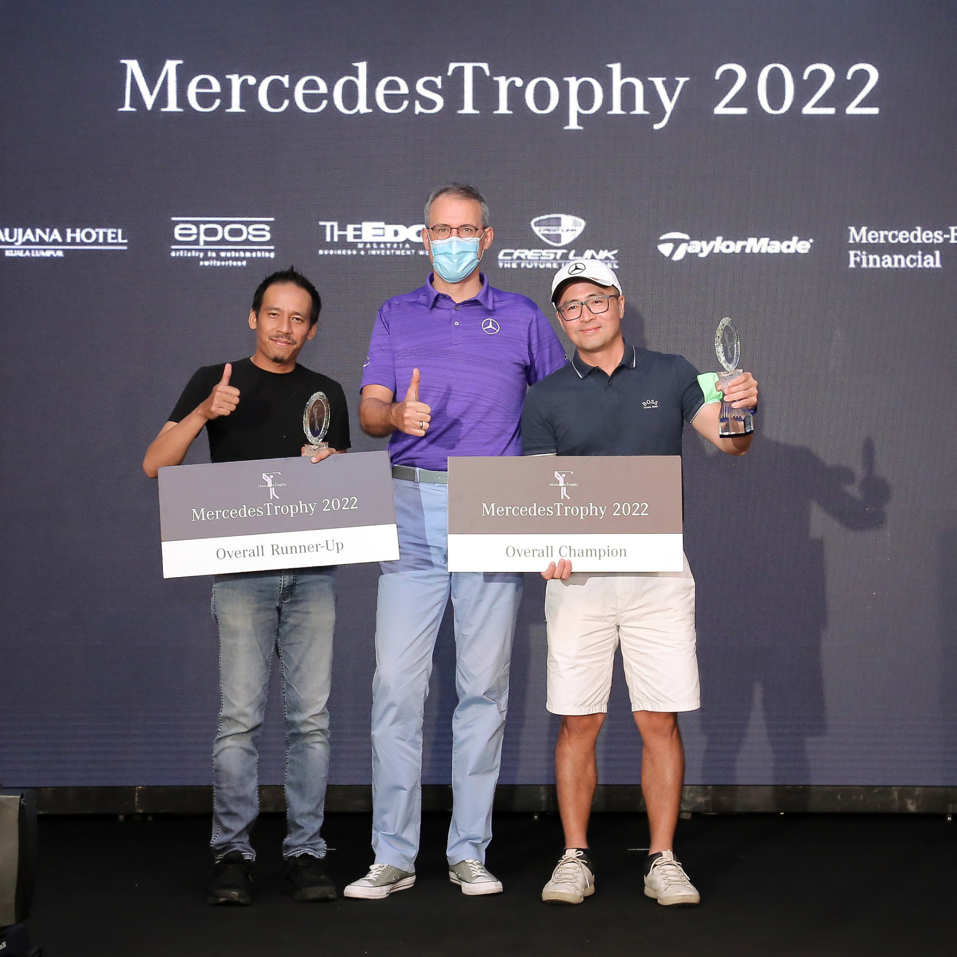 MercedesTrophy 2022 National Finals - News & Events Article (From L-R) Mr Shamsul Fadhli, Overall Runner Up, Michael Jopp, Vice President of Sales and Marketing at Mercedes-Benz Malaysia and Mr Lew Pei Yew Overall Champion at the 2022 MercedesTrophy National Final.