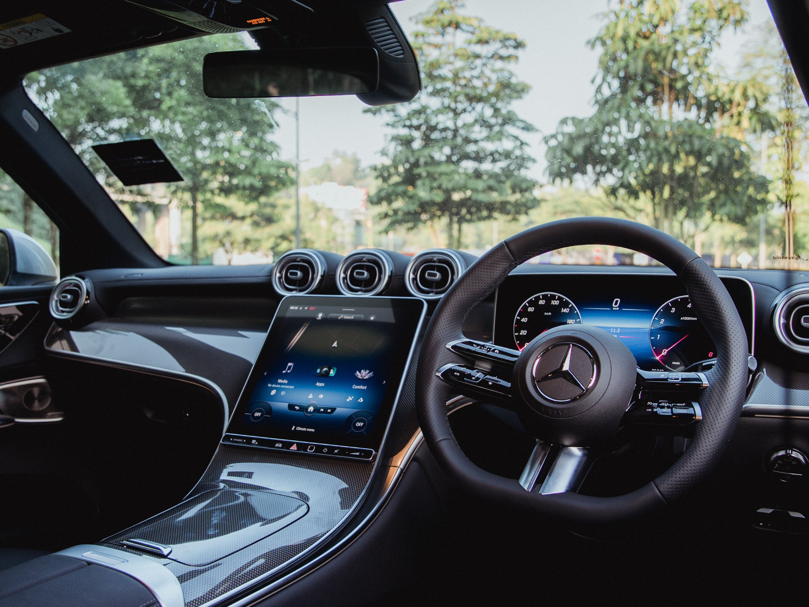 Image of the interior of the new GLC