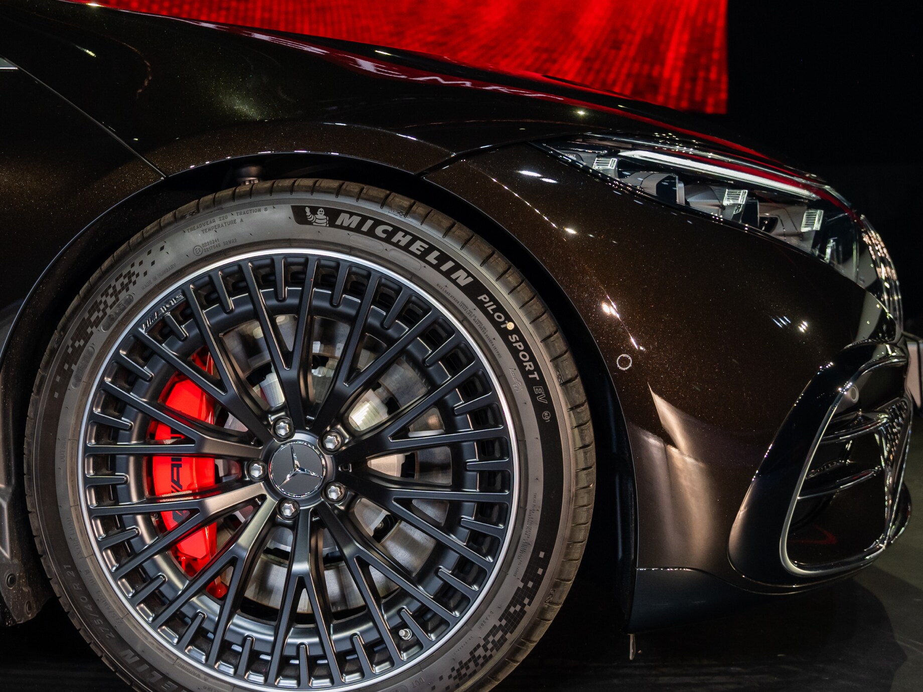 Close-up of the front side of the Mercedes-AMG EQS 53