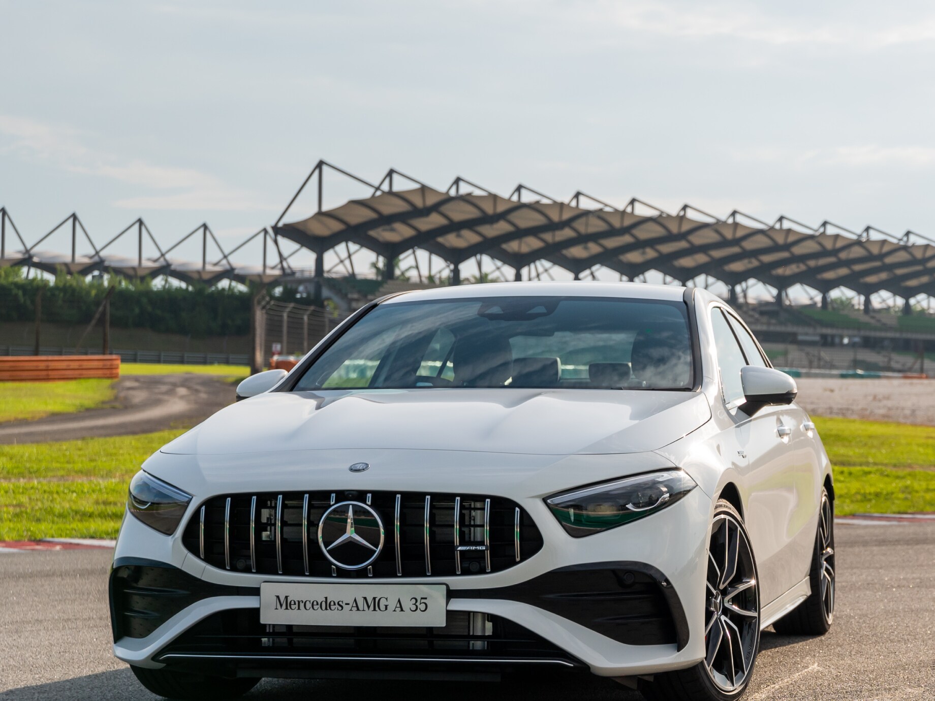 Front view of the Mercedes-AMG A 35 4MATIC