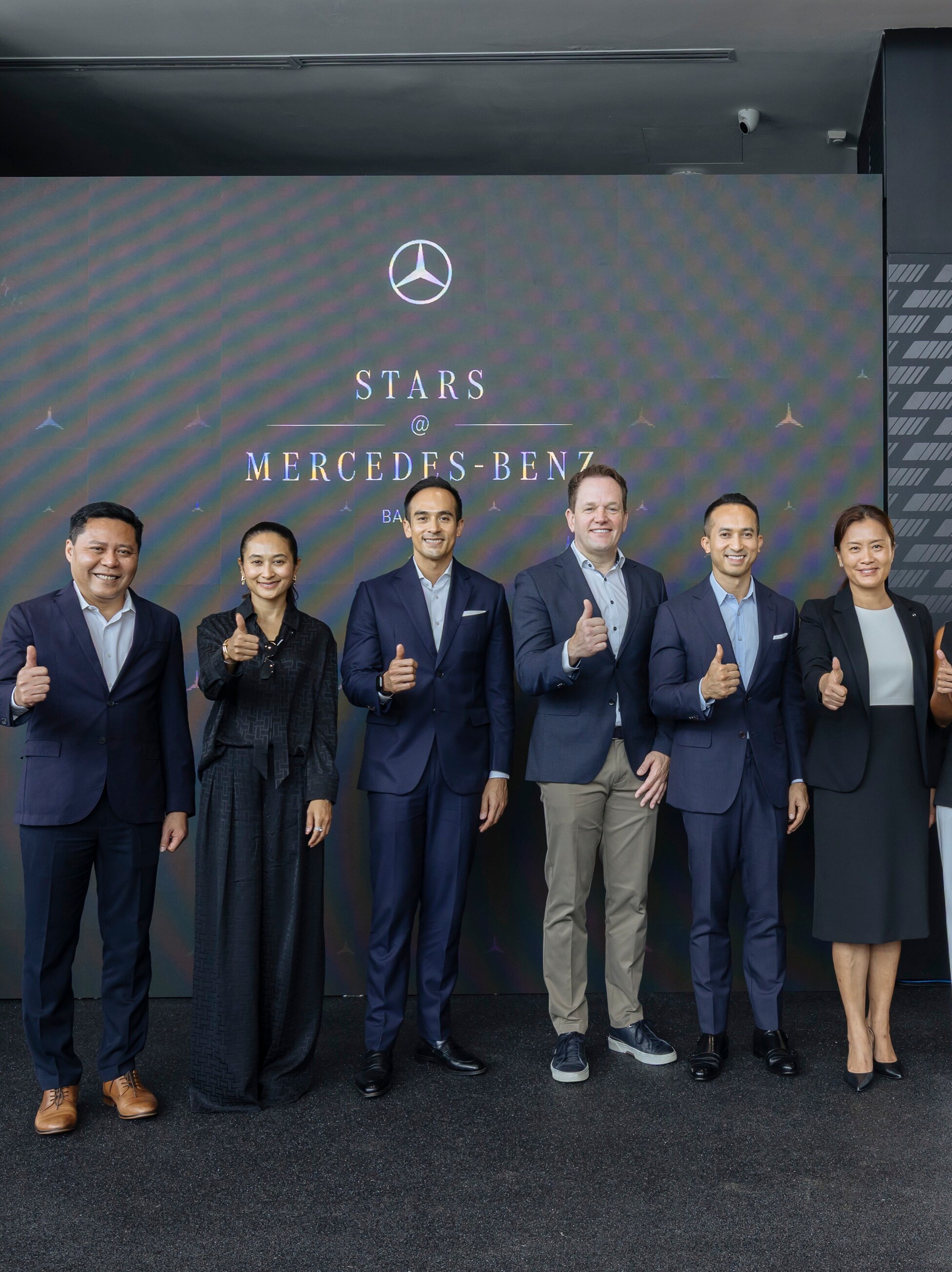 Stars-mercedes-benz-bangsar