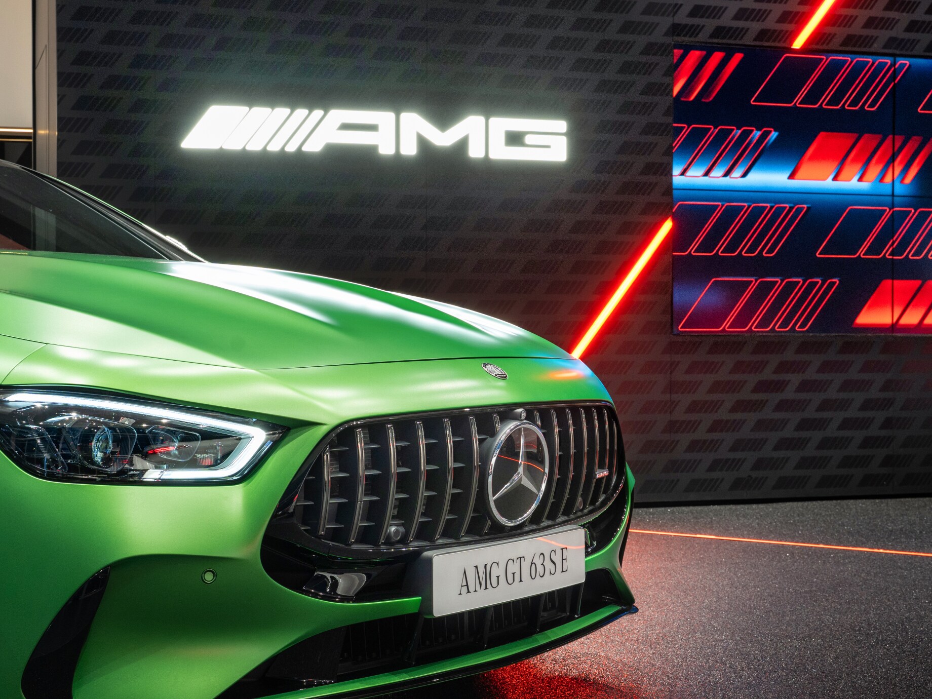 stars-mercedes-benz-bangsar