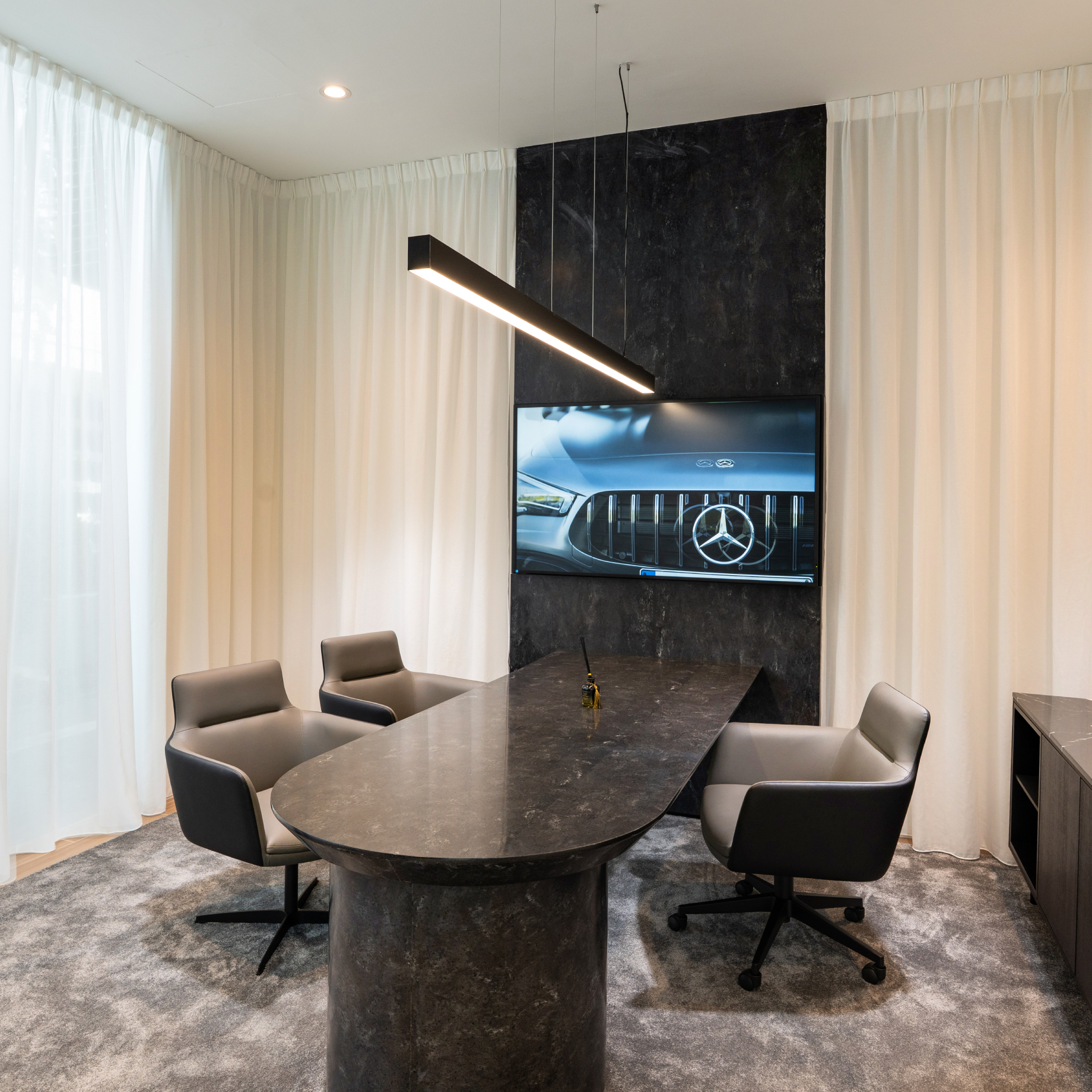 stars-mercedes-benz-bangsar stars-mercedes-benz-bangsar