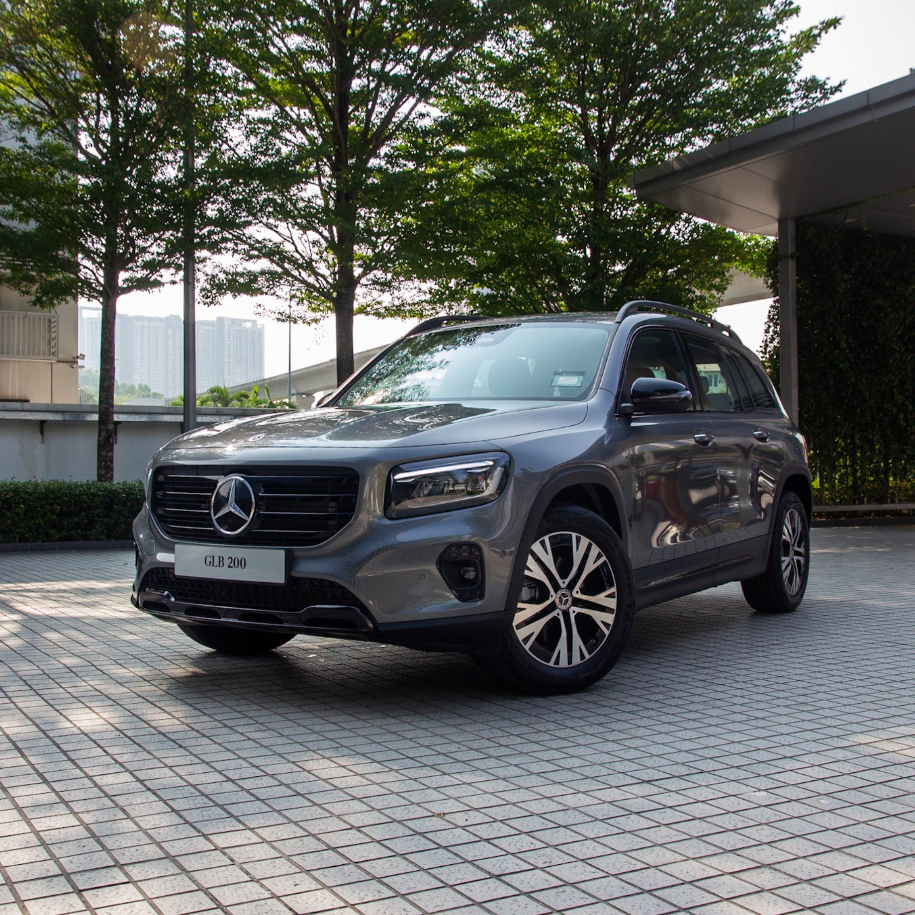 The GLB-200 The GLB-200