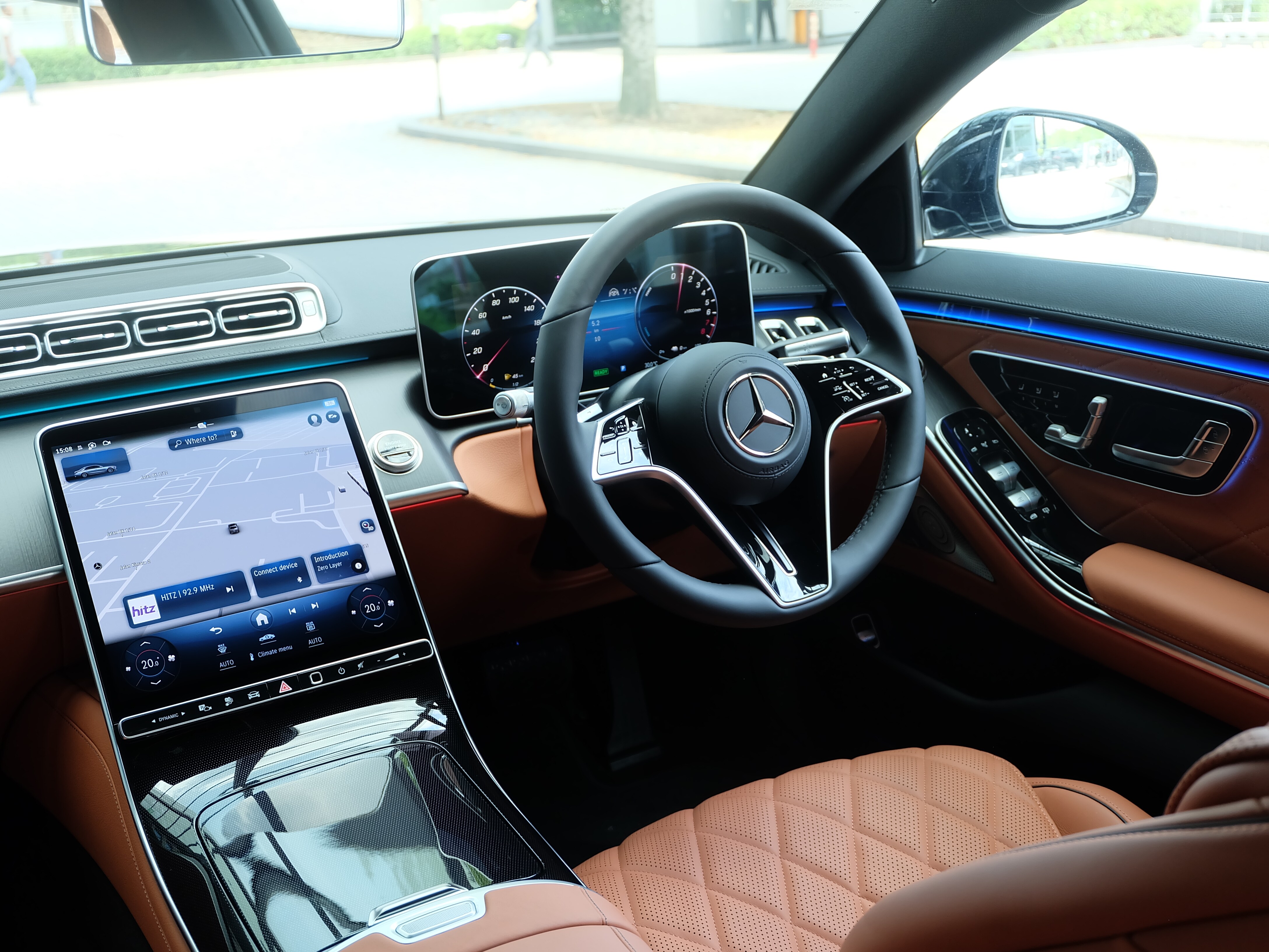 Mercedes-Benz S 580 e with EQ Hybrid Technology 